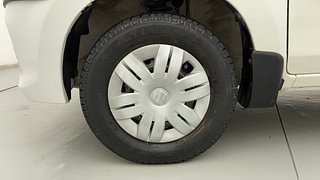 Used 2016 Maruti Suzuki Alto 800 [2016-2019] LXI CNG Petrol+cng Manual tyres LEFT FRONT TYRE RIM VIEW