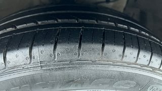 Used 2022 Maruti Suzuki Ciaz Sigma Petrol Petrol Manual tyres RIGHT FRONT TYRE TREAD VIEW