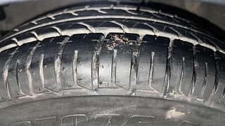 Used 2016 Hyundai i10 [2010-2016] Magna Petrol Petrol Manual tyres LEFT FRONT TYRE TREAD VIEW