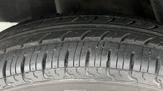 Used 2017 Renault Kwid [2015-2019] RXL Petrol Manual tyres RIGHT REAR TYRE TREAD VIEW