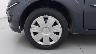 Used 2012 Ford Figo [2010-2015] Duratorq Diesel EXI 1.4 Diesel Manual tyres LEFT FRONT TYRE RIM VIEW
