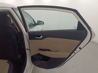 Used 2019 Hyundai Verna [2017-2020] 1.6 VTVT SX Petrol Manual interior RIGHT REAR DOOR OPEN VIEW