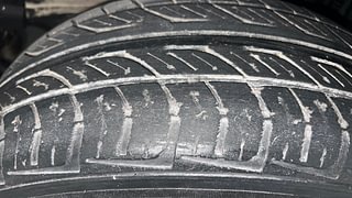 Used 2014 Maruti Suzuki Ritz [2012-2017] Vxi Petrol Manual tyres LEFT REAR TYRE TREAD VIEW