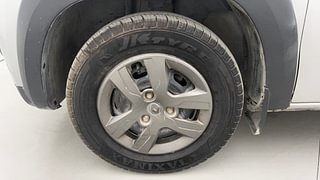 Used 2017 Renault Kwid [2015-2019] 1.0 RXT AMT Petrol Automatic tyres LEFT FRONT TYRE RIM VIEW