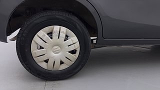 Used 2014 Maruti Suzuki Alto 800 [2012-2016] Lxi Petrol Manual tyres RIGHT REAR TYRE RIM VIEW