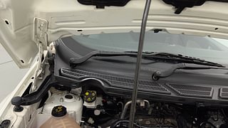 Used 2021 Ford EcoSport [2017-2021] Titanium 1.5L Ti-VCT Petrol Manual engine ENGINE RIGHT SIDE HINGE & APRON VIEW