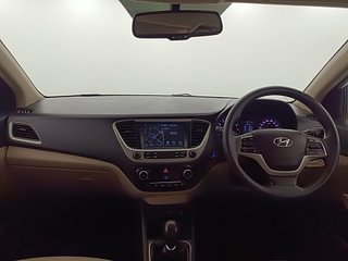 Used 2019 Hyundai Verna [2017-2020] 1.6 VTVT SX Petrol Manual interior DASHBOARD VIEW