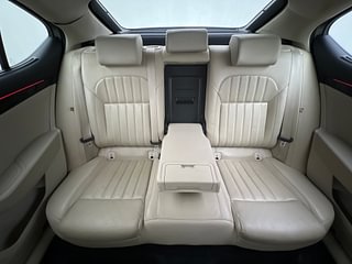 Used 2017 Skoda Superb [2016-2019] L&K TSI AT Petrol Automatic interior REAR SEAT CONDITION VIEW