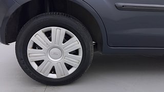 Used 2012 Ford Figo [2010-2015] Duratorq Diesel EXI 1.4 Diesel Manual tyres RIGHT REAR TYRE RIM VIEW