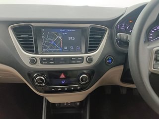 Used 2019 Hyundai Verna [2017-2020] 1.6 VTVT SX Petrol Manual interior MUSIC SYSTEM & AC CONTROL VIEW