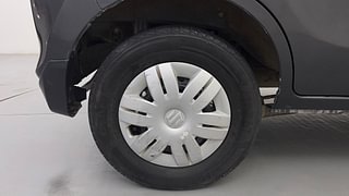 Used 2021 Maruti Suzuki Alto 800 Vxi Petrol Manual tyres RIGHT REAR TYRE RIM VIEW