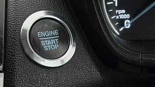 Used 2021 Ford EcoSport [2017-2021] Titanium 1.5L Ti-VCT Petrol Manual top_features Keyless start