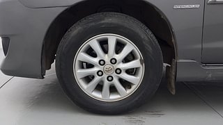 Used 2012 Toyota Innova 2.5 VX 7 STR Diesel Manual tyres LEFT FRONT TYRE RIM VIEW