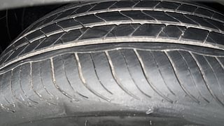 Used 2019 Hyundai Venue [2019-2022] SX Plus 1.0 Turbo DCT Petrol Automatic tyres LEFT FRONT TYRE TREAD VIEW