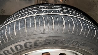 Used 2016 Mahindra KUV100 [2015-2017] K2 6 STR Petrol Manual tyres LEFT FRONT TYRE TREAD VIEW