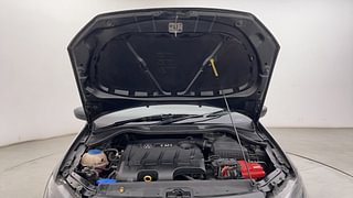 Used 2017 volkswagen Vento 1.5L Comfortline Diesel AT Diesel Automatic engine ENGINE & BONNET OPEN FRONT VIEW