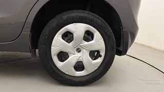 Used 2017 Maruti Suzuki Baleno [2015-2019] Delta Petrol Petrol Manual tyres LEFT REAR TYRE RIM VIEW