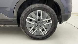 Used 2021 Hyundai Venue [2019-2022] SX 1.0  Turbo iMT Petrol Manual tyres LEFT REAR TYRE RIM VIEW