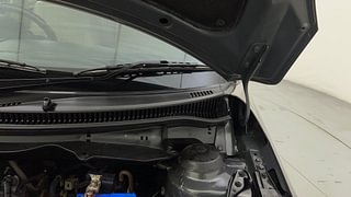 Used 2015 Maruti Suzuki Swift Dzire VXI Regalia Edition Petrol Manual engine ENGINE LEFT SIDE HINGE & APRON VIEW
