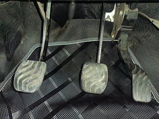 Used 2021 Renault Kwid RXT Petrol Manual interior PEDALS VIEW