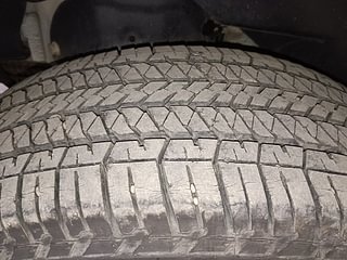 Used 2018 Mahindra XUV500 [2015-2018] W6 Diesel Manual tyres RIGHT REAR TYRE TREAD VIEW