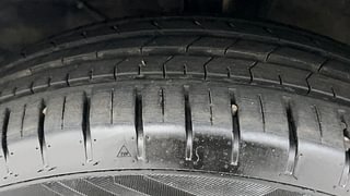 Used 2018 Maruti Suzuki Baleno [2015-2019] Alpha Petrol Petrol Manual tyres LEFT FRONT TYRE TREAD VIEW