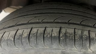 Used 2016 Ford Figo [2015-2019] Trend 1.2 Ti-VCT Petrol Manual tyres RIGHT REAR TYRE TREAD VIEW