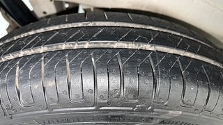 Used 2018 Maruti Suzuki Wagon R 1.0 [2010-2019] LXi Petrol Manual tyres RIGHT REAR TYRE TREAD VIEW