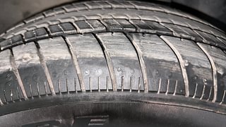 Used 2011 Ford Figo [2010-2015] Duratec Petrol EXI 1.2 Petrol Manual tyres LEFT REAR TYRE TREAD VIEW