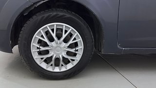 Used 2011 Ford Figo [2010-2015] Duratec Petrol EXI 1.2 Petrol Manual tyres LEFT FRONT TYRE RIM VIEW