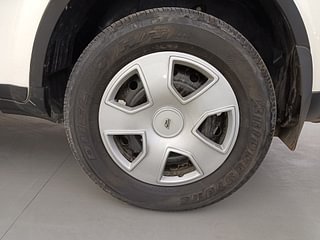 Used 2018 Mahindra XUV500 [2015-2018] W6 Diesel Manual tyres LEFT REAR TYRE RIM VIEW