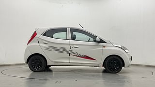 Used 2017 Hyundai Eon [2011-2018] Sportz Petrol Manual exterior RIGHT SIDE VIEW