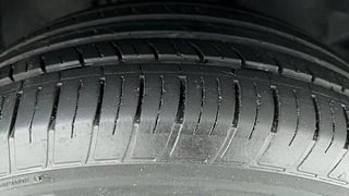 Used 2020 Tata Harrier XZ Diesel Manual tyres RIGHT FRONT TYRE TREAD VIEW