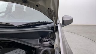 Used 2015 Honda Mobilio [2014-2017] V Petrol Petrol Manual engine ENGINE LEFT SIDE HINGE & APRON VIEW