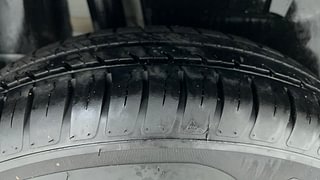 Used 2022 maruti-suzuki Dzire VXI Petrol Manual tyres RIGHT REAR TYRE TREAD VIEW