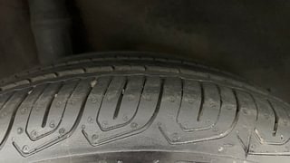 Used 2015 Honda City [2014-2017] V Petrol Manual tyres RIGHT REAR TYRE TREAD VIEW