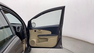 Used 2015 Honda Mobilio [2014-2017] V Petrol Petrol Manual interior RIGHT FRONT DOOR OPEN VIEW