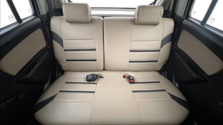 Used 2018 Maruti Suzuki Wagon R 1.0 [2010-2019] LXi Petrol Manual interior REAR SEAT CONDITION VIEW