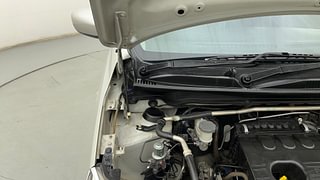 Used 2018 Maruti Suzuki Celerio VXI CNG Petrol+cng Manual engine ENGINE RIGHT SIDE HINGE & APRON VIEW