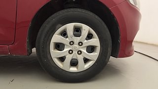 Used 2016 Hyundai Elite i20 [2014-2018] Magna 1.2 Petrol Manual tyres RIGHT FRONT TYRE RIM VIEW