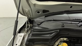 Used 2019 Mahindra XUV 300 W8 (O) Diesel Diesel Manual engine ENGINE RIGHT SIDE HINGE & APRON VIEW