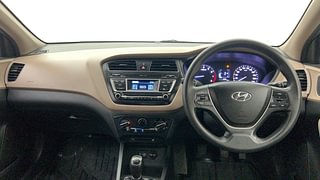 Used 2016 Hyundai Elite i20 [2014-2018] Magna 1.2 Petrol Manual interior DASHBOARD VIEW