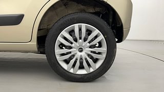 Used 2016 Maruti Suzuki Wagon R 1.0 [2010-2019] VXi Petrol Manual tyres LEFT REAR TYRE RIM VIEW