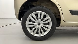 Used 2016 Maruti Suzuki Wagon R 1.0 [2010-2019] VXi Petrol Manual tyres RIGHT REAR TYRE RIM VIEW