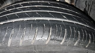 Used 2021 Mahindra XUV 300 W8 Petrol Petrol Manual tyres RIGHT REAR TYRE TREAD VIEW