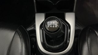 Used 2018 Honda WR-V [2017-2020] i-DTEC VX Diesel Manual interior GEAR  KNOB VIEW