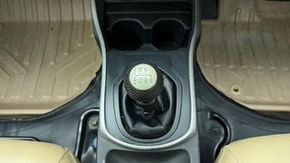 Used 2017 Honda City [2017-2020] V Diesel Diesel Manual interior GEAR  KNOB VIEW