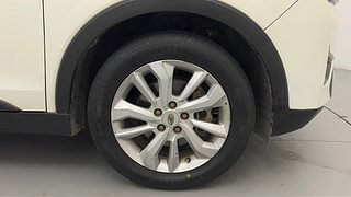 Used 2021 Mahindra XUV 300 W8 Petrol Petrol Manual tyres RIGHT FRONT TYRE RIM VIEW