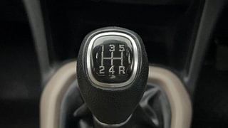 Used 2014 Hyundai Grand i10 [2013-2017] Asta 1.2 Kappa VTVT Petrol Manual interior GEAR  KNOB VIEW
