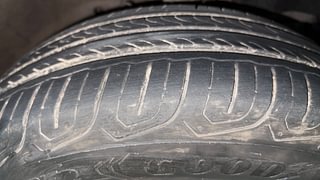 Used 2014 Honda City [2014-2017] SV Petrol Manual tyres RIGHT FRONT TYRE TREAD VIEW